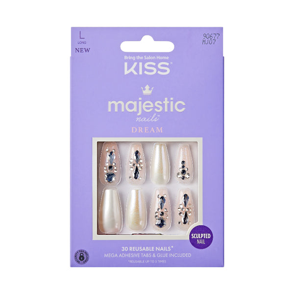 Maquillaje de Ojos Majestic Uñas Dream Kiss Beauty Nails & Lashes