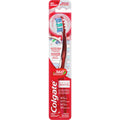 Cepillo de Dientes 360 Optic White Medio Colgate